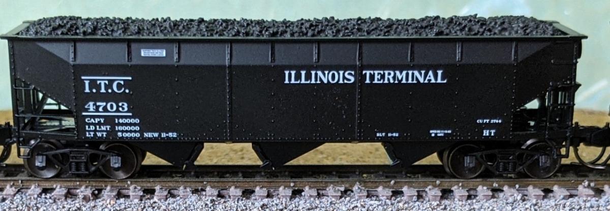 BLU74171 No.4755 Illinois Terminal ITC 3-Bay Offset Side Hopper