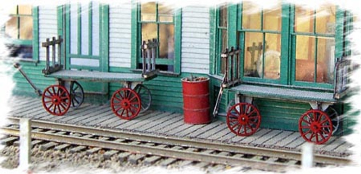 BSM0784 O Scale Twin Baggage Carts