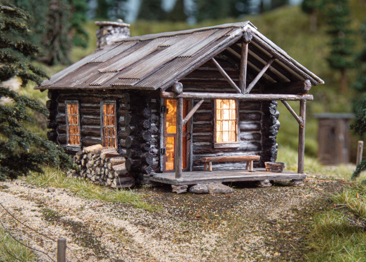 WOO4961 Cozy Cabin N Scale Built & Ready Landmark Structure Model