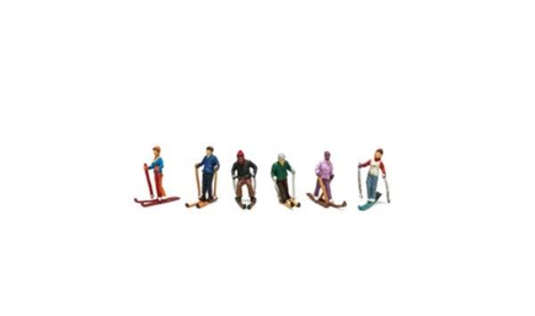 WOO1967 HO Scale Snow Skiers