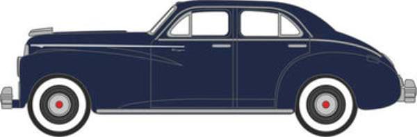 OXD87PC42001 HO Scale Clipper Tour Sedan 1942 Model Car - Packard Blue