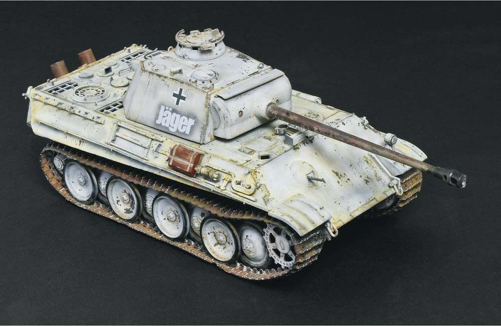 ITA37506 1-35 Scale World of Tanks Panther Plastic Model Kit