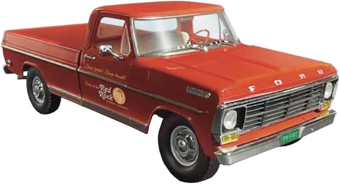 MOE2564 1-25 Scale 1968 Ford F-250 Custom Cab Pickup Plastic Model