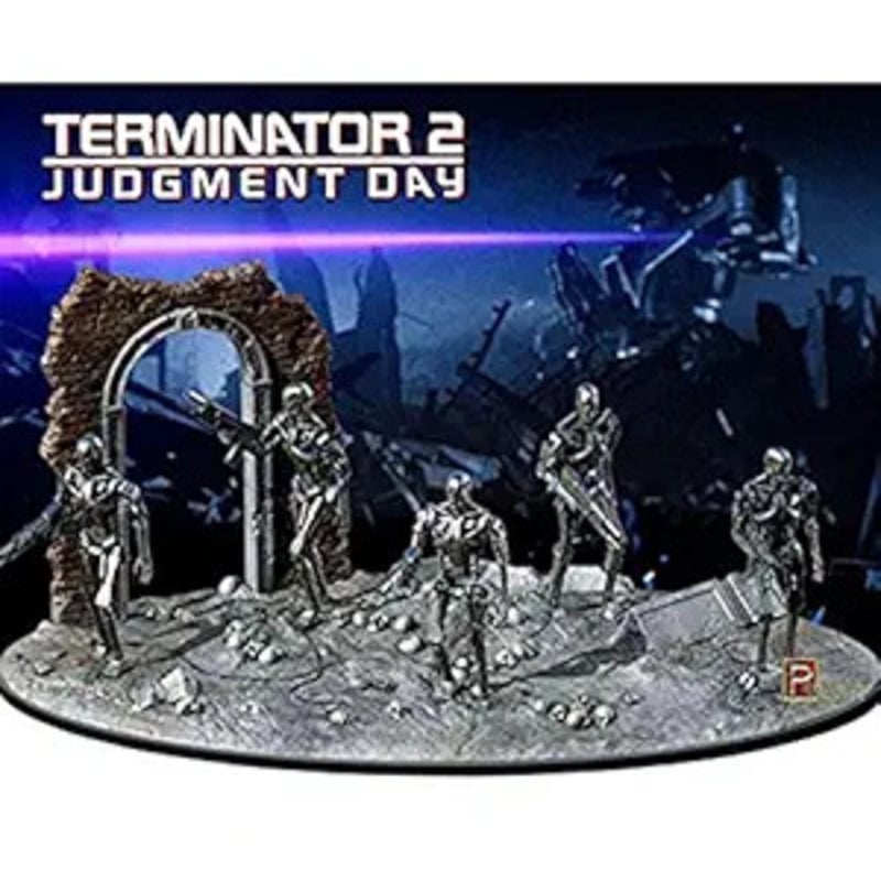 Picture of Pegasus PEG9017 1-32 Scale Terminator 2 T-800 Endoskeleton Model