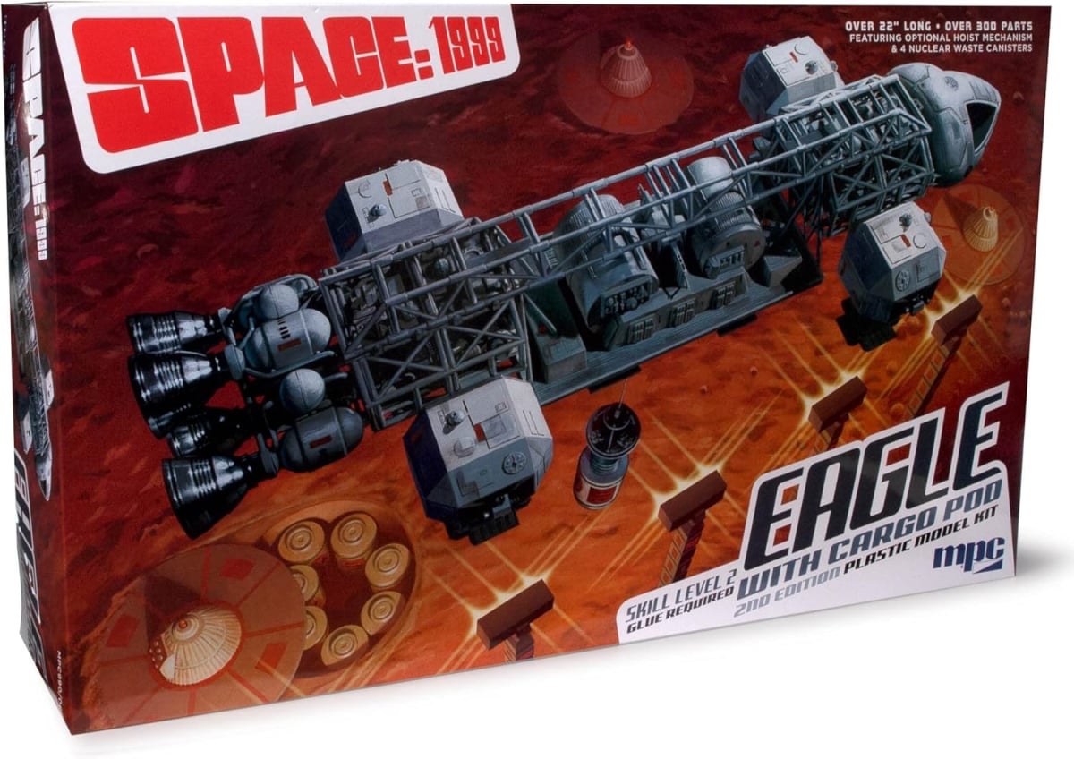 MPC990 22 in. 1-48 Scale MPC Space 1999 Eagle Model Aircraft Kit with Cargo Pod