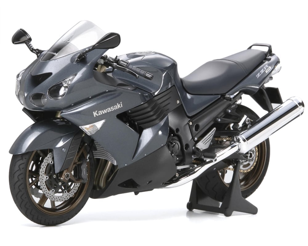 TAM14111 1-12 Scale Kawasaki ZZR 1400 Motorcycle Model Kit