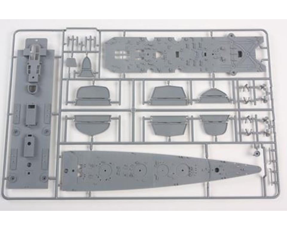 TAM78024 1 by 350 Scale Japanese Heavy Cruiser Tone Model Ship