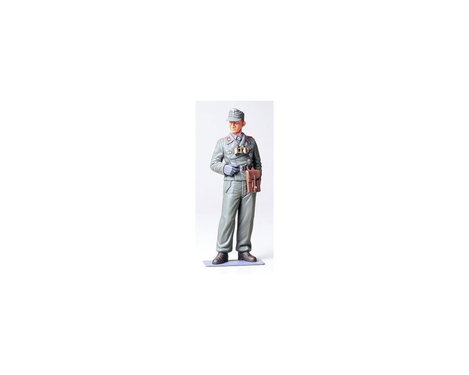TAM36301 Wehrmacht Tank Crewman Figure