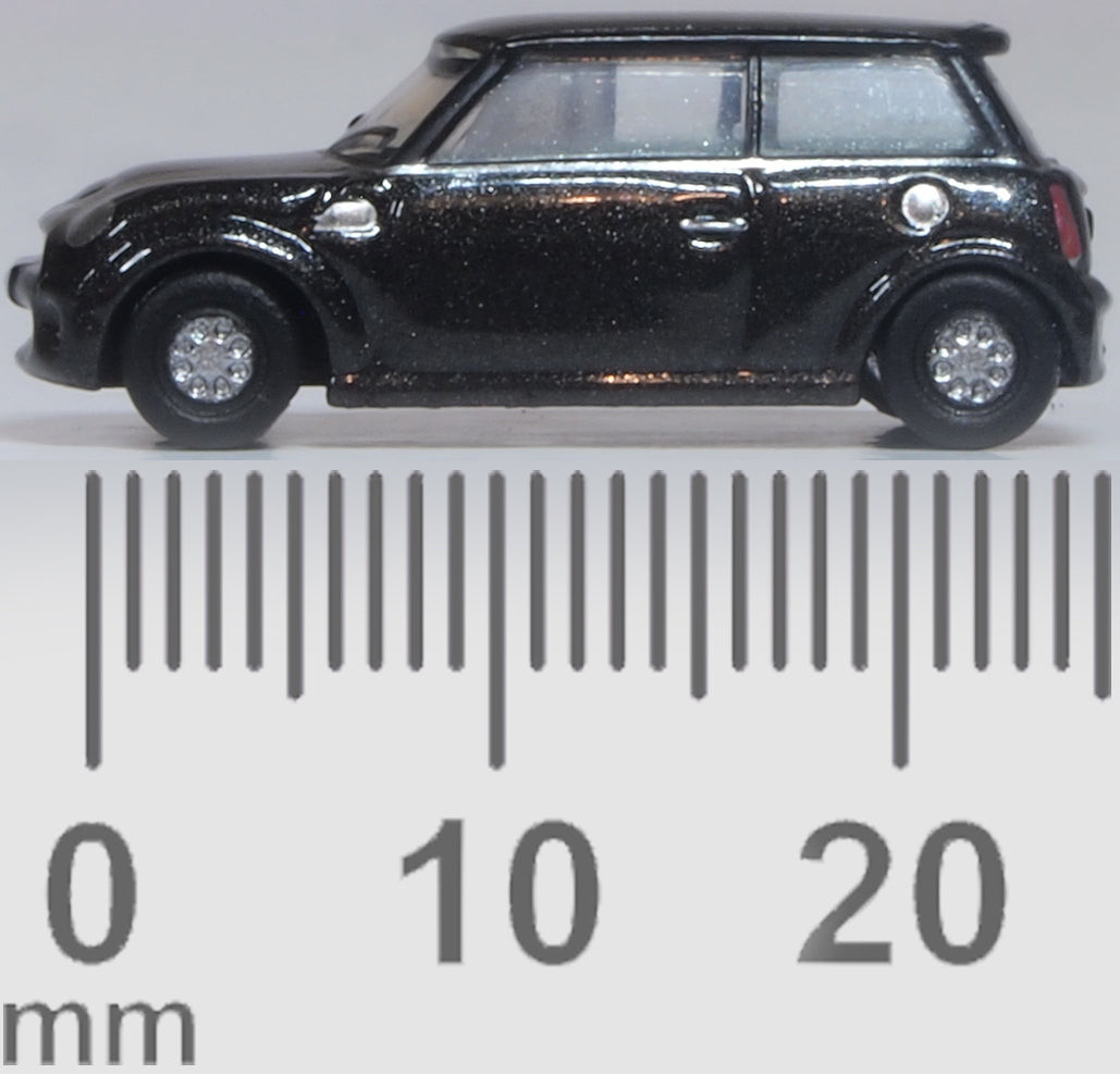 OXDNNMN003 N Scale Mini Cooper, Midnight Black