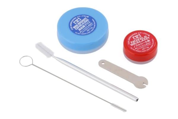 TAM74548 Spray-Work Airbrush Cleaning Kit