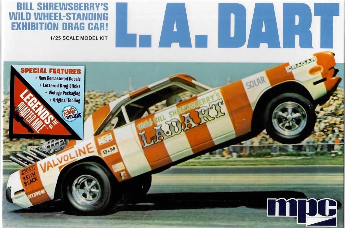 MPC974 1-25 Scale Model Car for LA Dart Wheel Stander