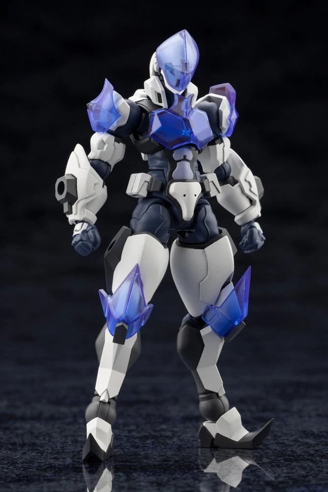 KOTHG141 1-24 Scale Governor Ex Armor Type Bishop Model