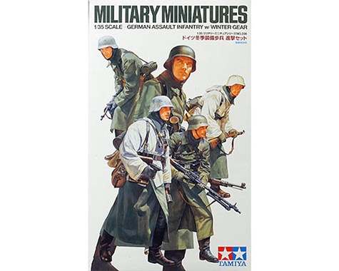 TAM35256 1-35 German Assault Infantry with Winter Gear - Army Infantry Plastic Model Kit