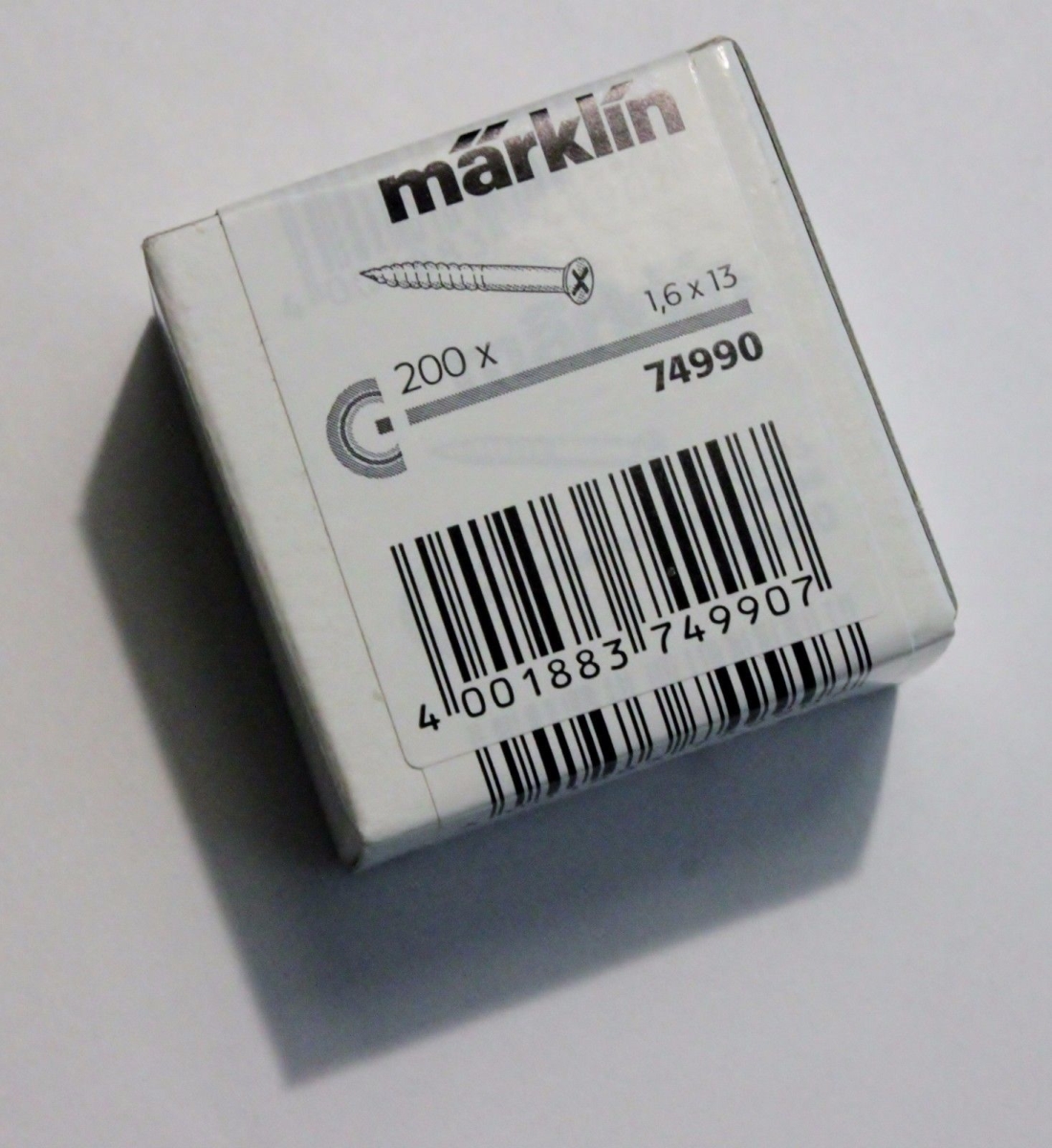 MRK74990 C-Track Screws - 200 Pieces