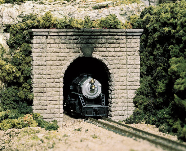 N Sgl Portals Cut Stone