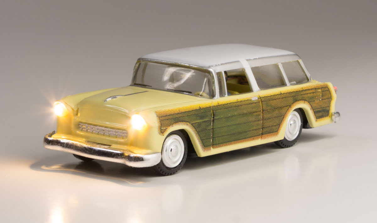 WOO5599 Station Wagon - HO Scale
