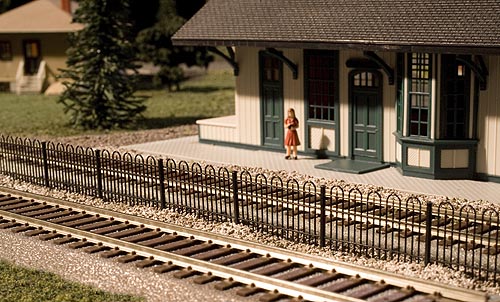 HO Hairpin Style Fence