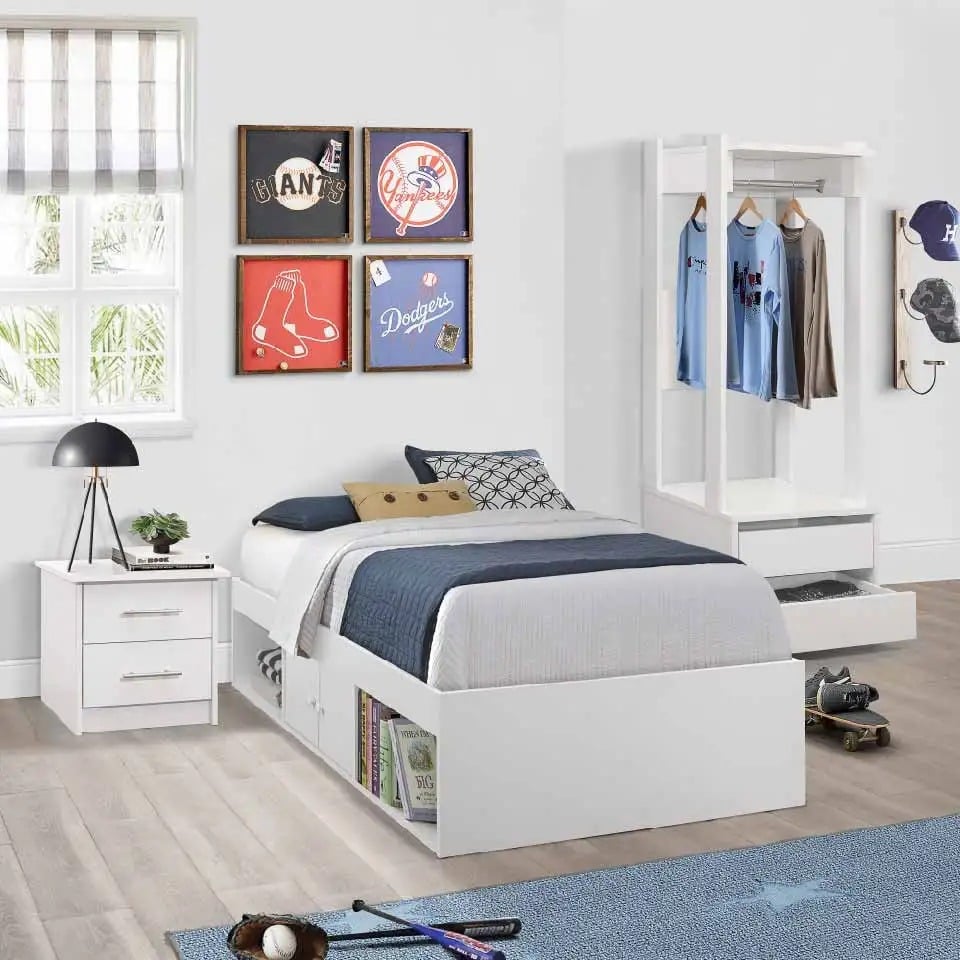 Bed, White - Twin Size