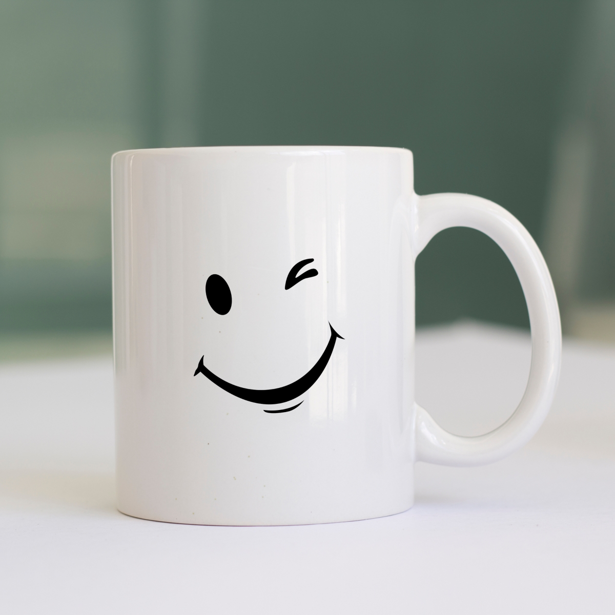 CMG11-IGCM-WINK Emoji Coffee and Tea Ceramic Mug 11oz