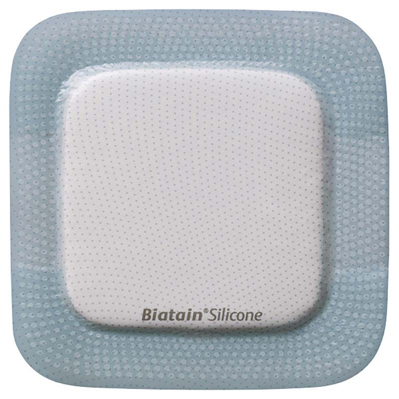 Picture of Coloplast 6233437 6 x 6 in. Biatain Silicone Foam Dressing with 4.2 x 4.2 in. Pad