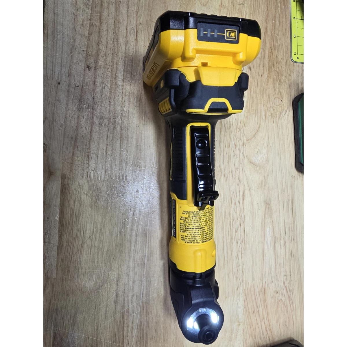 DWTDCG422B 0.25 in. Atomic 20V Max Right Angle Die Grinder Brushless DCG422B with DCB230 Battery - Cordless Power Tool Kit, Yellow