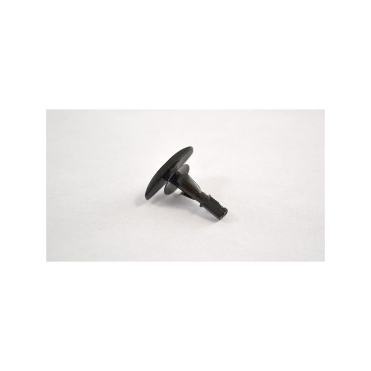 Picture of The Main Resource TMRMI676-25 Black Nylon Weather-Strip Retainer for 1989-On Lincoln - 25 per Bag
