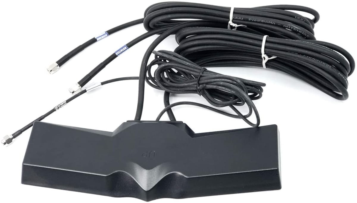 6001200 3M Adhesive Mount 3-in-1 BAT Antenna, Black