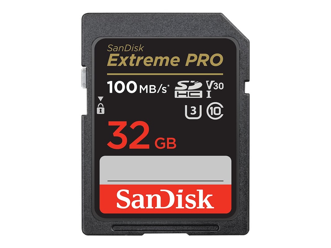 SDSDXXO-032G-ANCIN 32GB Extreme PRO UHS-I V30 SDHC Class 10 Memory Card, Black, Gray & Red -  WDT