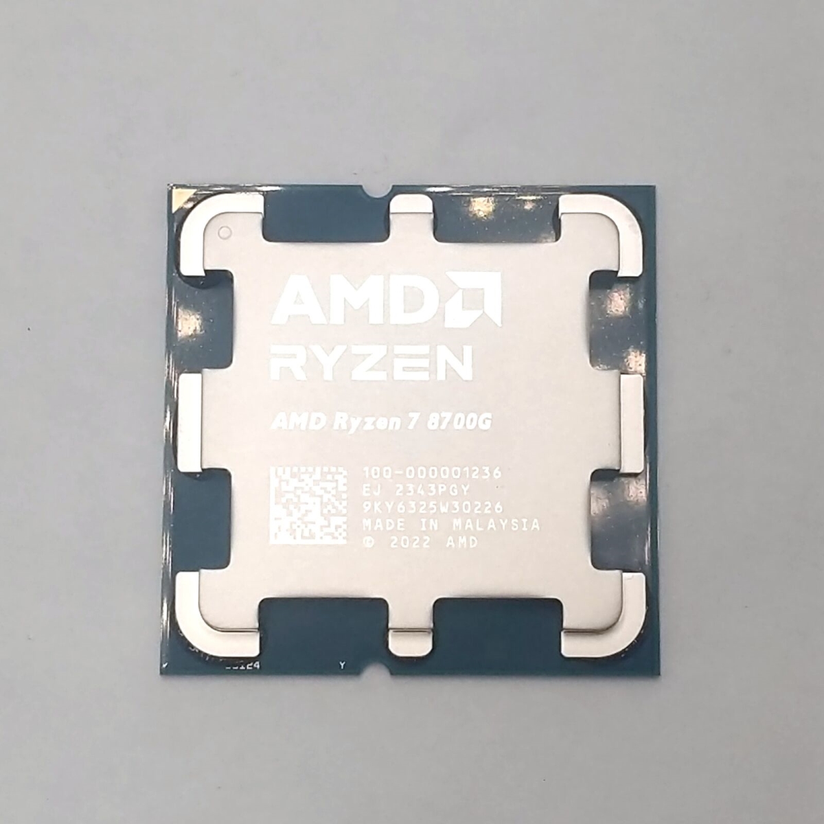 100-000001236 Ryzen 7 8700G 4.20GHz Cache-16MB 8-Core DDR5 Processor