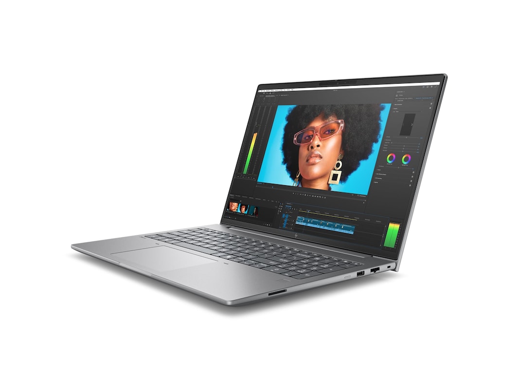 DK2E0UT-ABA ZBook X G2i Core Ultra 9 386H 32GB RAM 1TB SSD 16 in. Touchscreen Copilot Plus PC Mobile Workstation, Meteor Silver