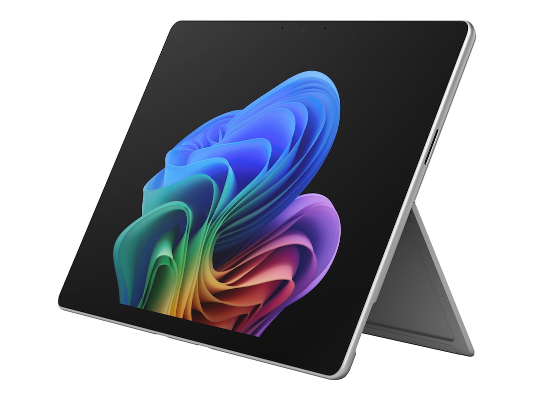 EP2-55239 Intel Core Ultra 7 32 GB RAM 1 TB SSD Windows 11 Pro 13 in. Surface Pro Tablet, Platinum