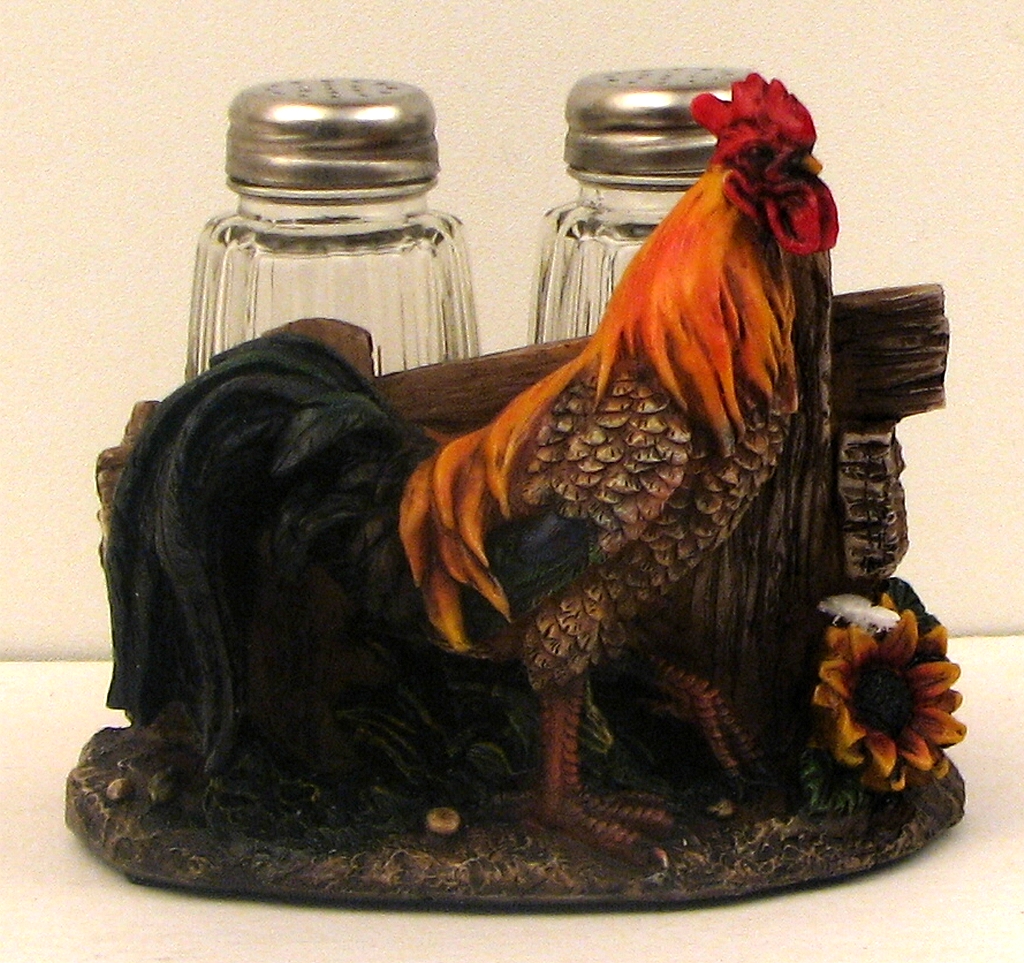 Picture of IWGAC 021-13412 Rooster Salt & Pepper Set