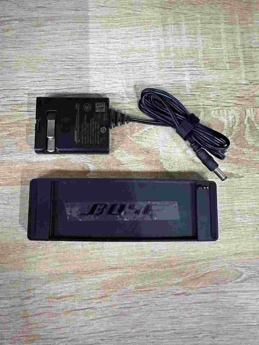 Picture of Jubilee j144 12V 0.833A Original Bose Soundlink Mini I Charger & Cradle&#44; Black