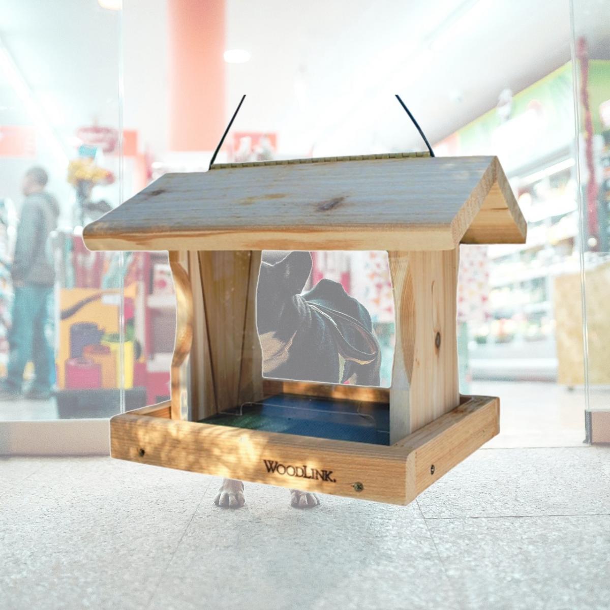 Picture of Woodlink Cedar Premium Bird Feeder  PRO1