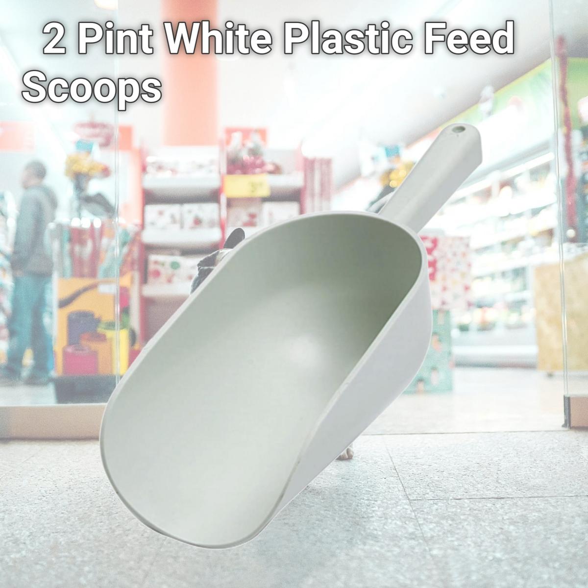 Picture of Miller Manufacturing 89 1 Pint White Plastic Feed Scoops