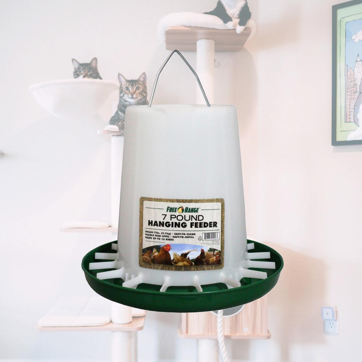 Picture of Harris Farms Llc Pet 4226 7 Lb Plastic Hanging Poultry Feeder