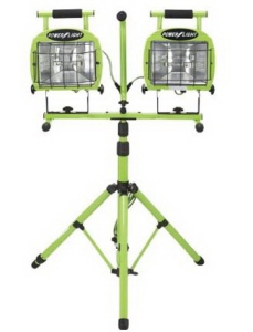 Picture of Designers Edge L5502SW 1400W Green Twin-Head Adjustable Work Light with Tripod