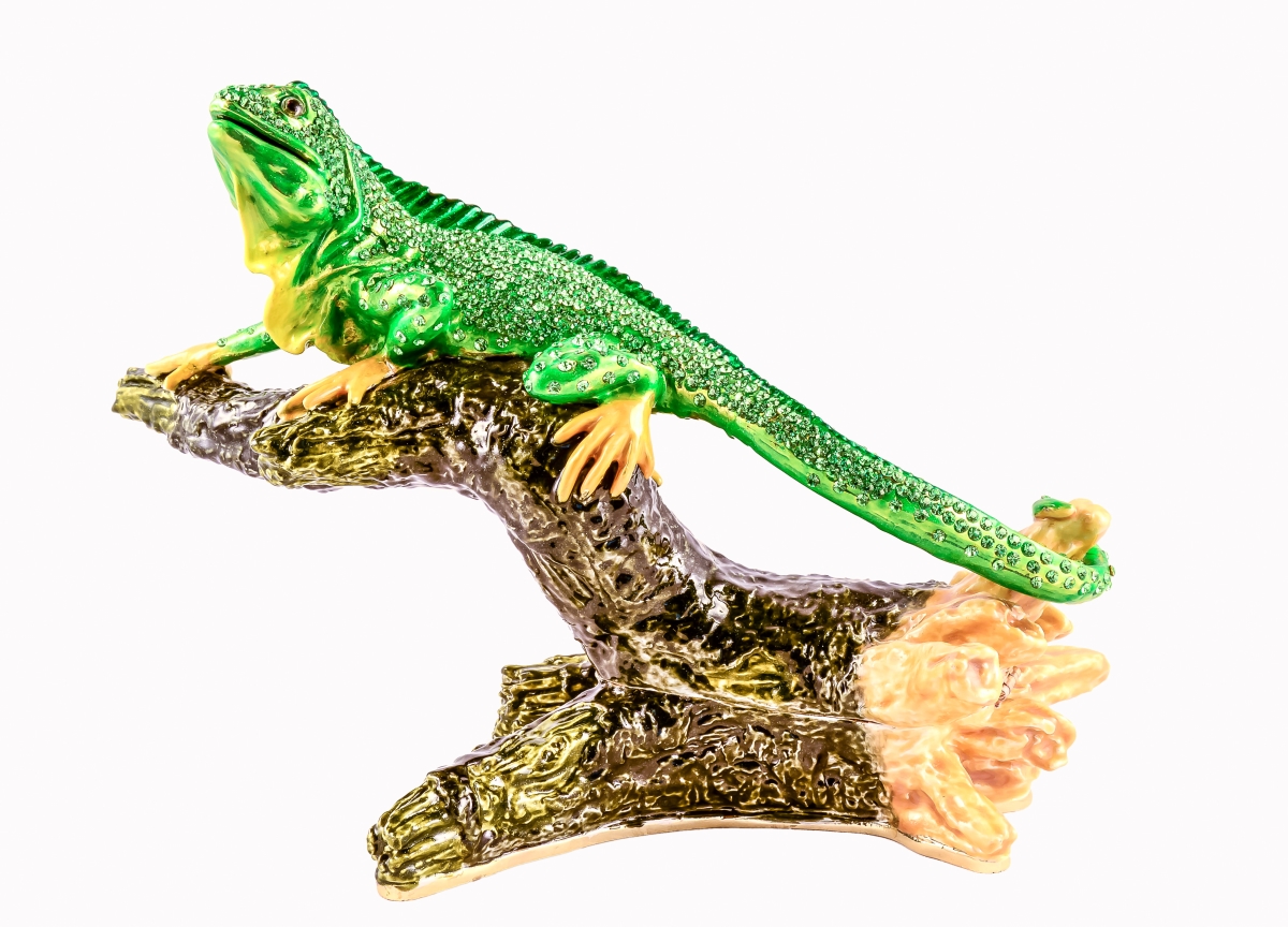Picture of Ciel Collectables 1142306 Lizard Gold Plating Trinket Box - Swarovski Crystals & Enamel