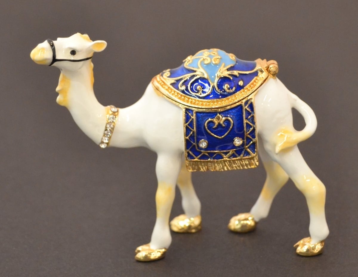 1013585B Small Standing Camel Gold Plating Trinket Box - Swarovski Crystals & Enamel