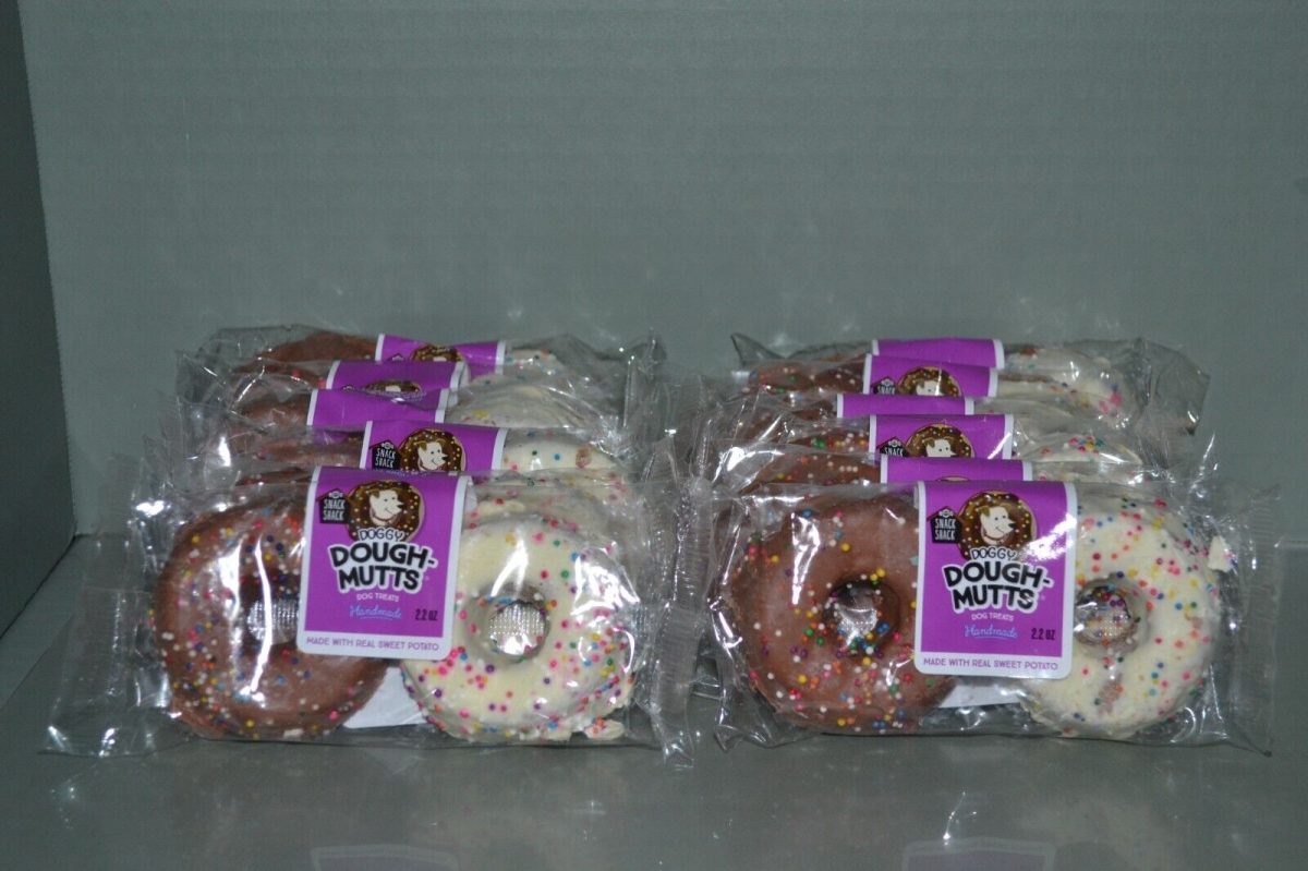 2417653 2 oz Lot of 12 Doggy Dough-Mutts Dog Treats with Real Sweet Potato - Case of 16