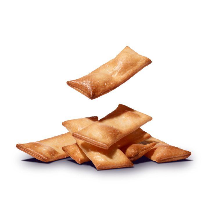 383892 4.2 oz Baked Spicy Cheddar Cracker