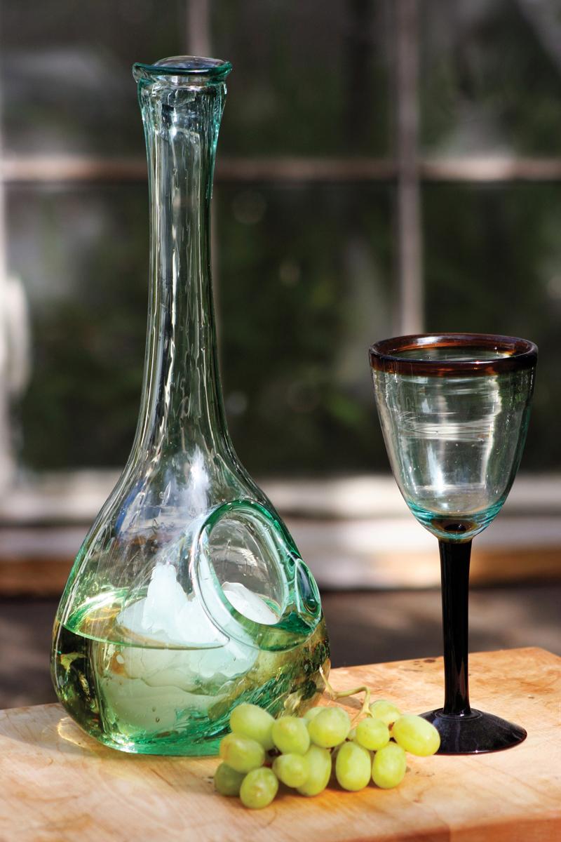 Picture of Kalalou CRL1230X 16 in. Wine Glass Decanter with Ice Pocket, White