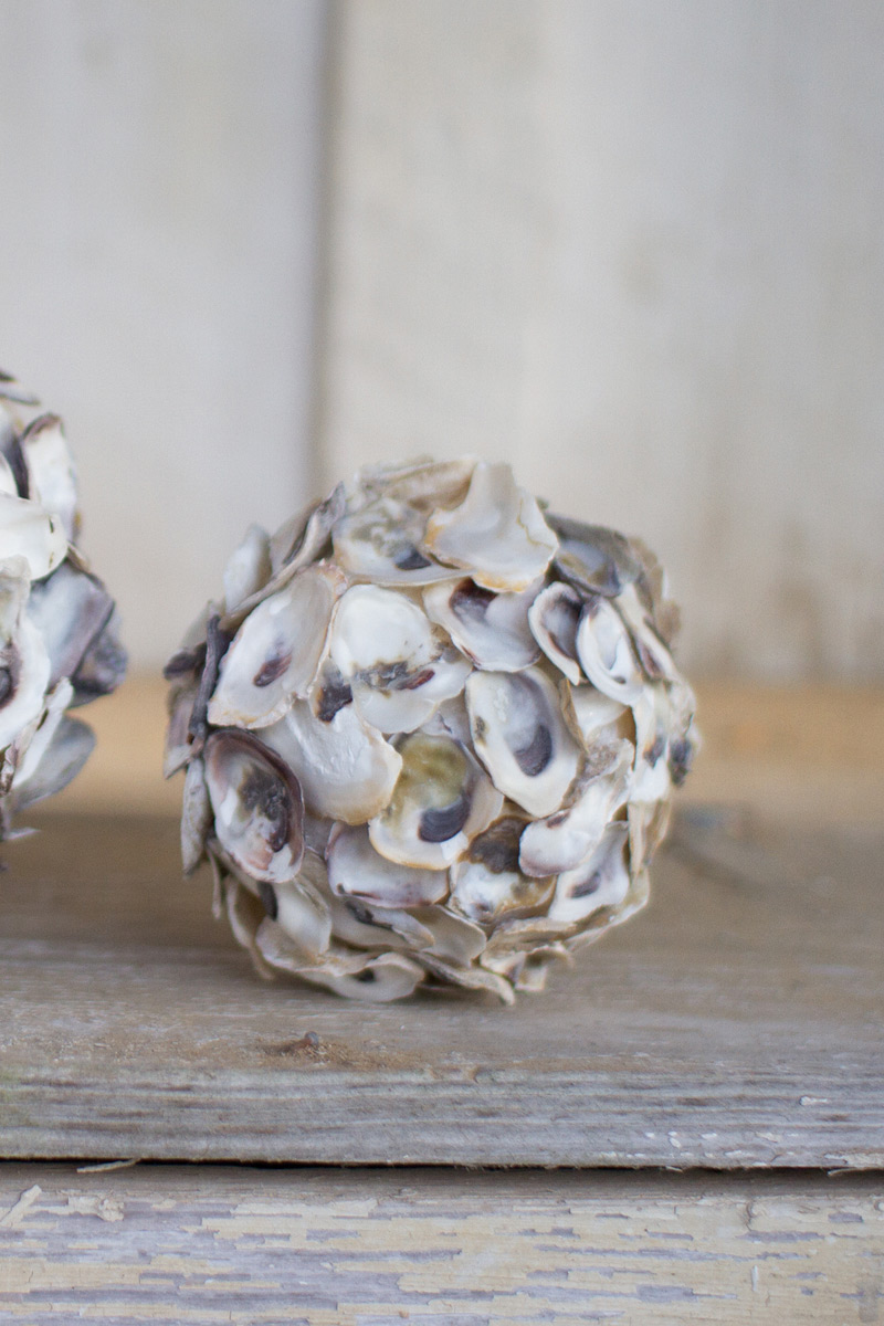 PGT1010 4.5 in. Oyster Shell Sphere