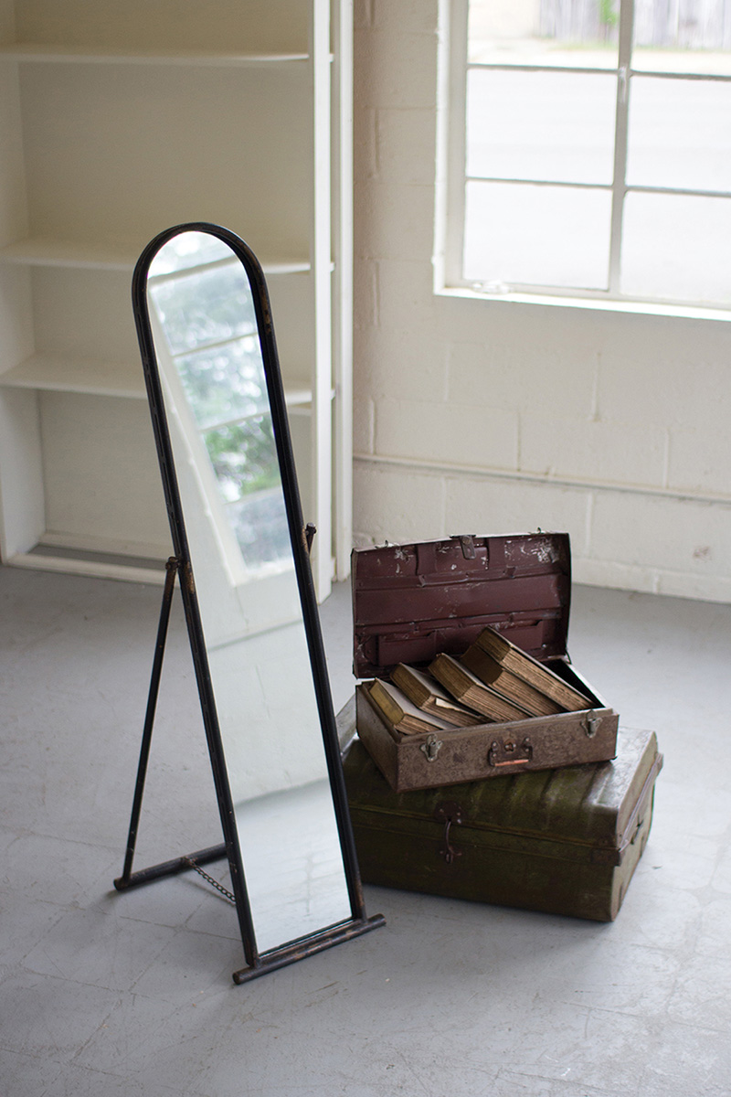 CCG1469 13 x 17 x 55.5 in. Floor Mirror with Metal Frame & Stand