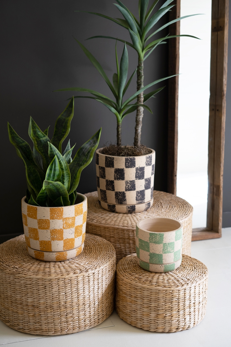 H4427 Checkered Clay Planters with Trays, Multi Color - Set of 3