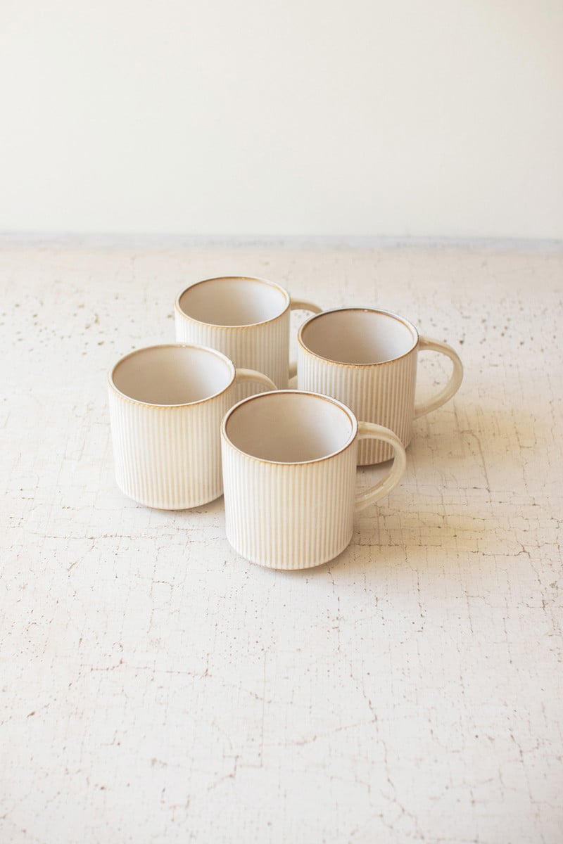 Picture of Kalalou CTE1023 Ceramic Mugs with Ridges&#44; Tan