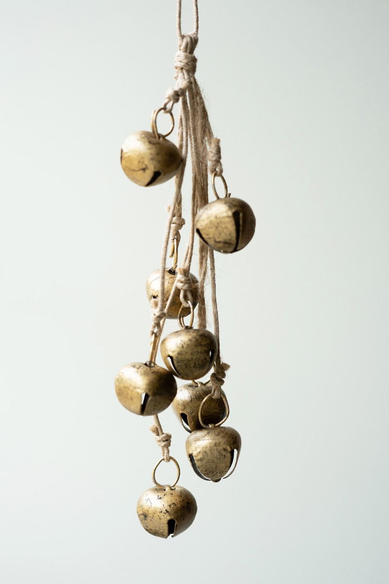 NNV1239K Jingle Bell Bunch on a Jute Rope, Gold