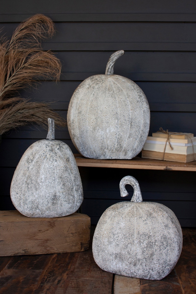 Picture of Kalalou CHE1571 Rustic Metal Pumpkins&#44; Gray - Set of 3