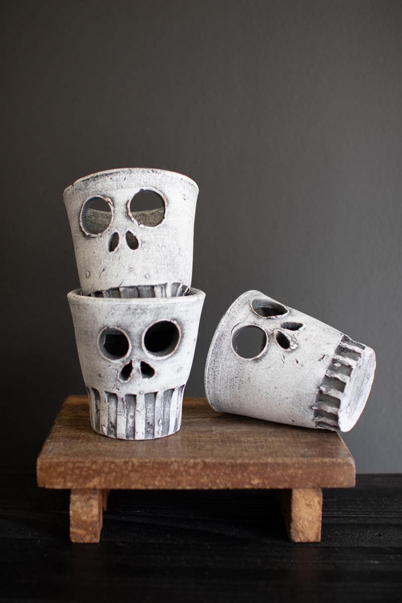 Picture of Kalalou H4559 4 in. Clay Halloween Skull Votive Holders&#44; Gray