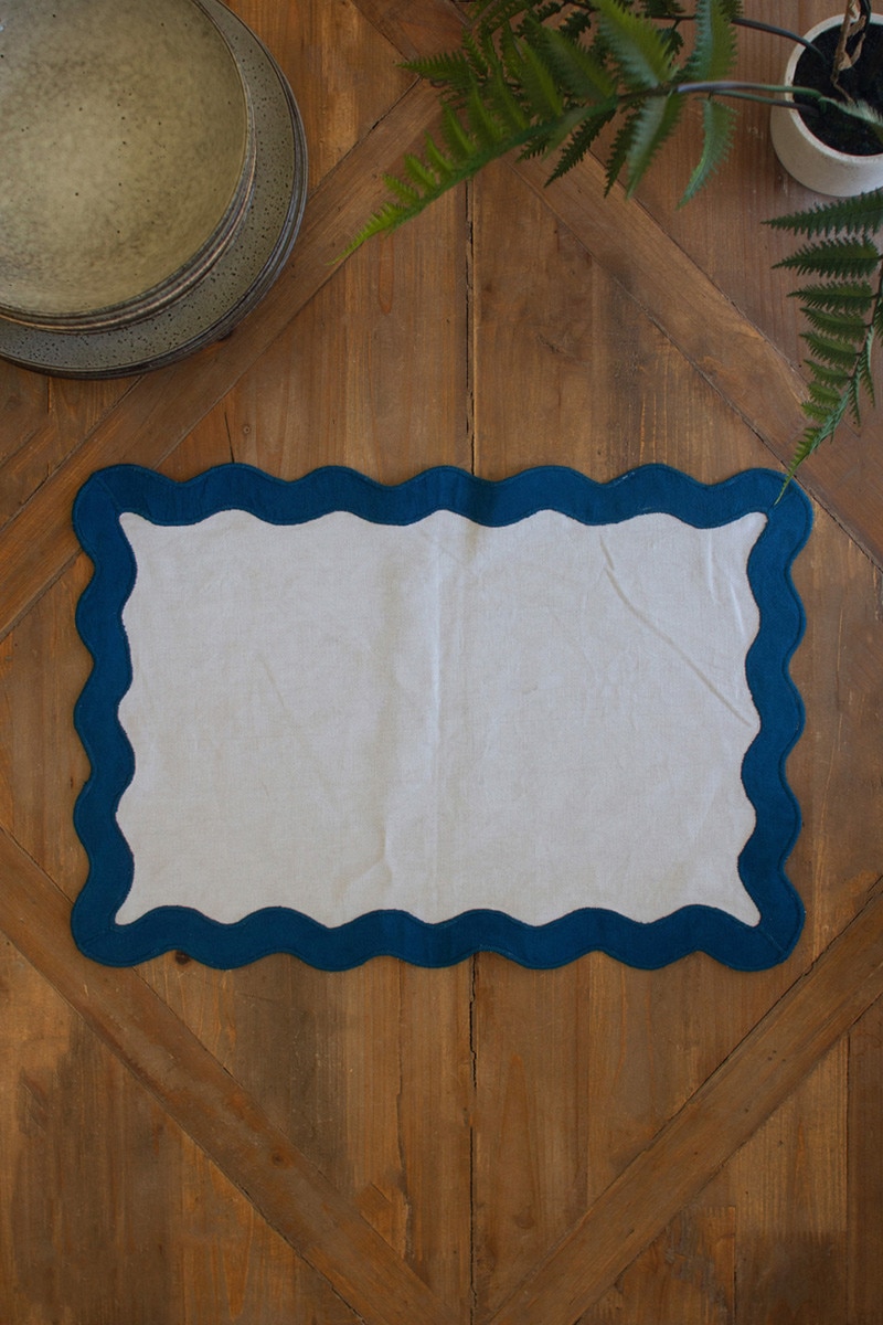 Picture of Kalalou NBC1022 13 x 19 in. Ruffle Edge Placemat, Ocean Blue